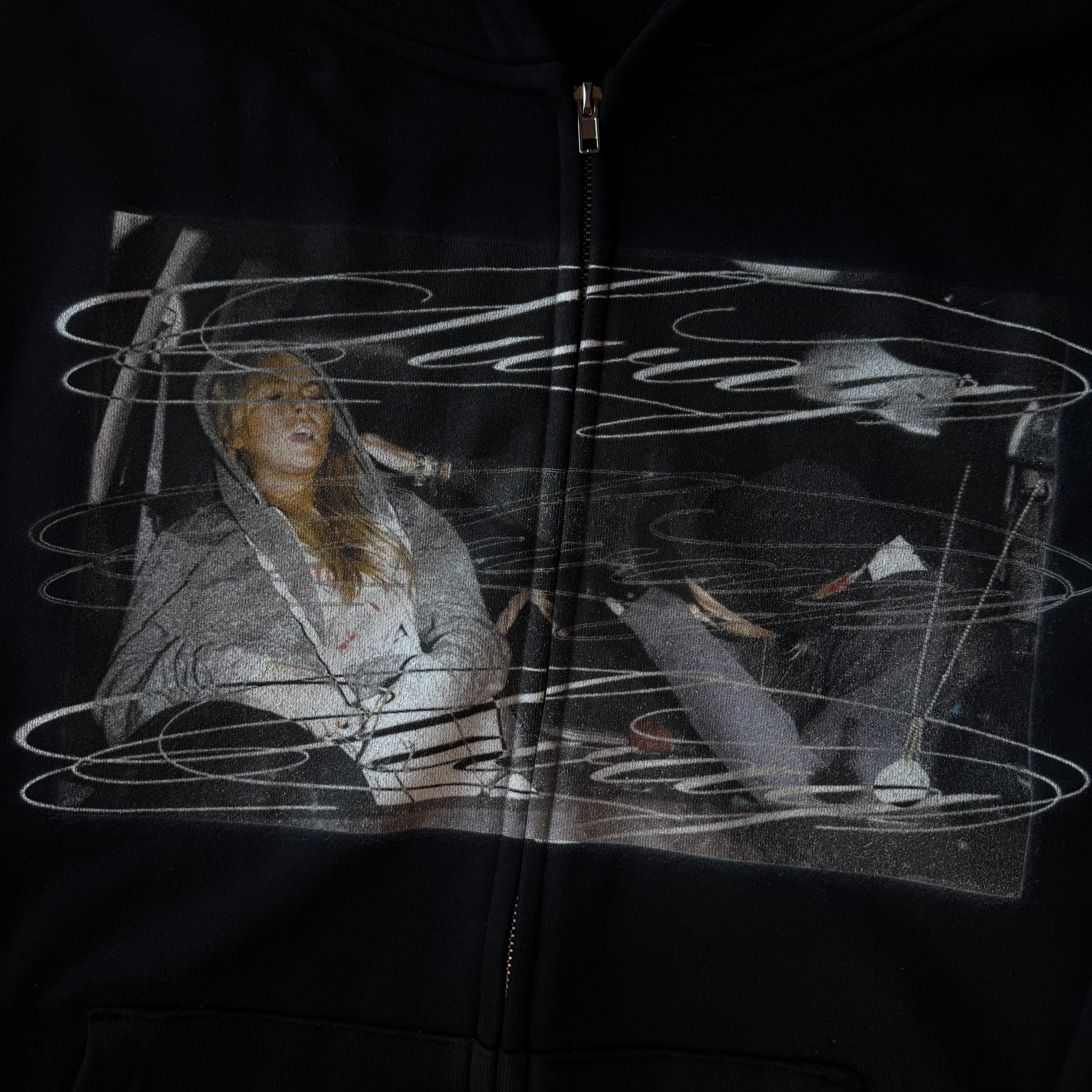 "IDOLS" HEAVYWEIGHT ZIP UP