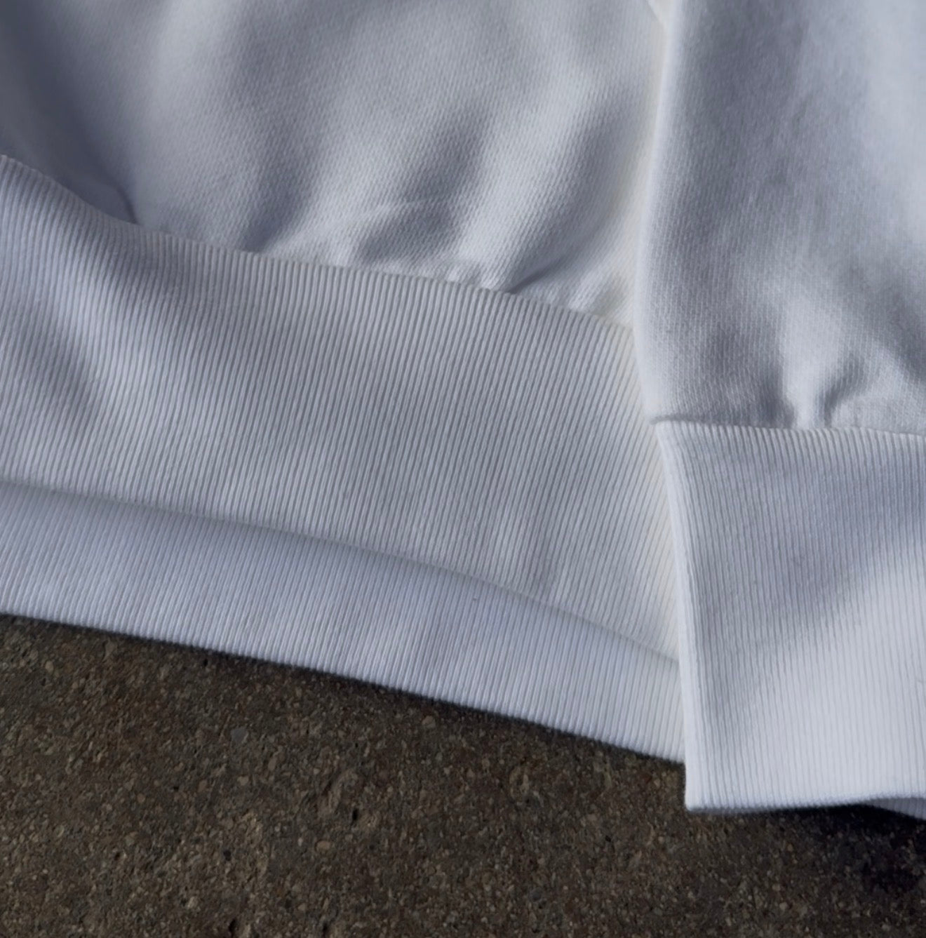 “ROUGH BEAUTY” HOODIE