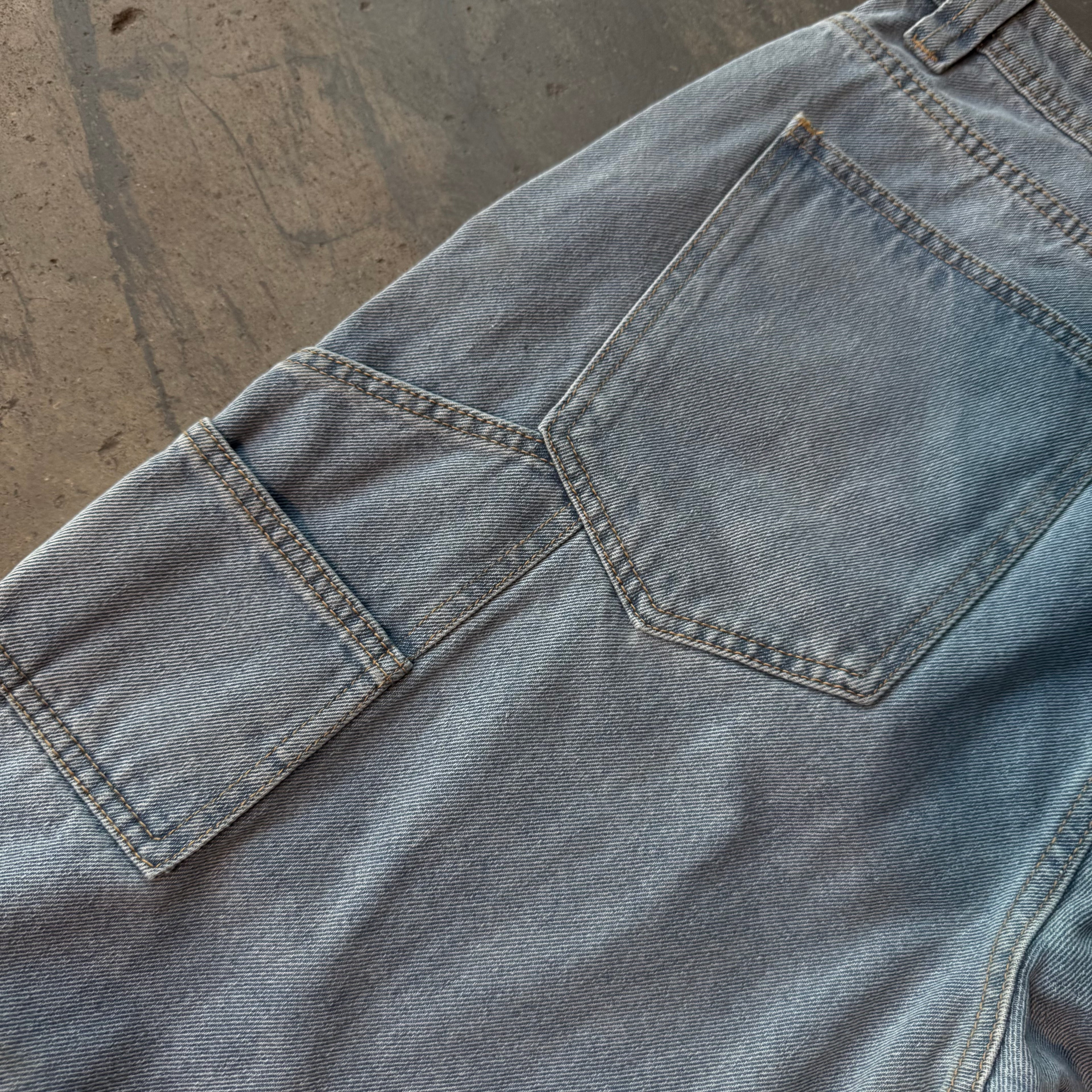 LIGHT STUDDED DOUBLE KNEES