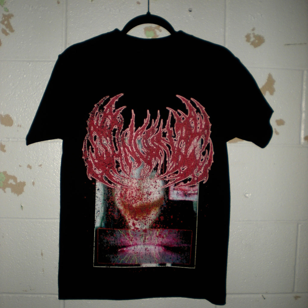 "CREEPYPASTA" TEE
